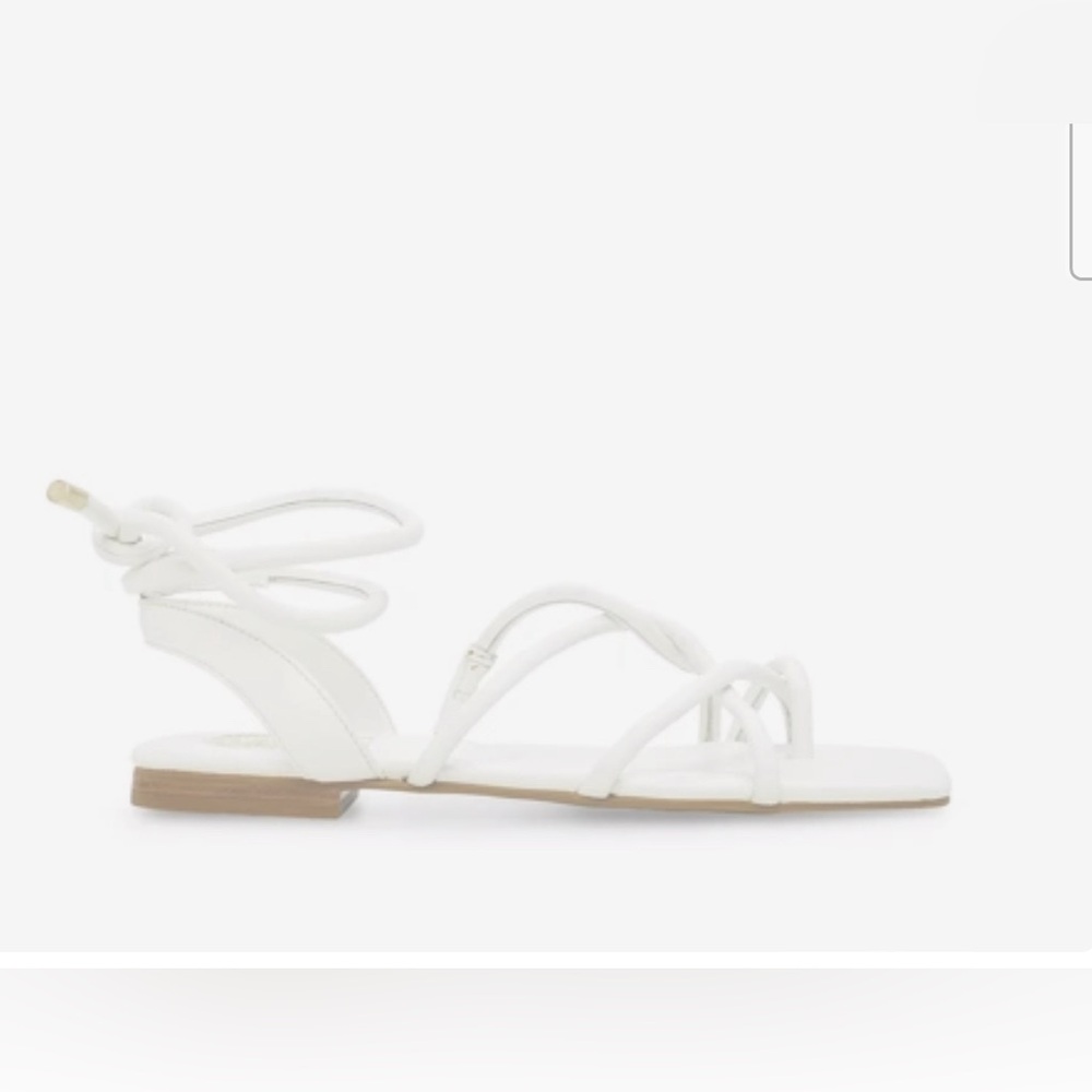NIB Vince Camuto Alminda Sandal